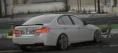 BMW 320i F30